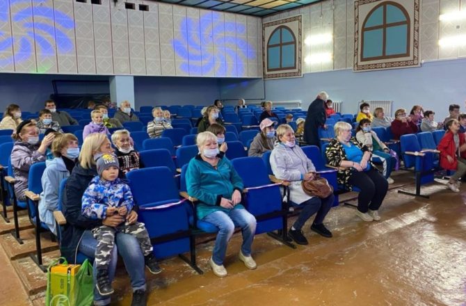 В День российского кино в Пермском крае открылись 35 новых социальных кинозалов